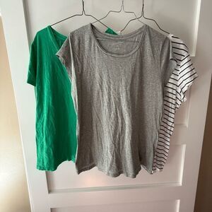 Universal Thread T-Shirt Set of 3- Gray, Green, and Striped